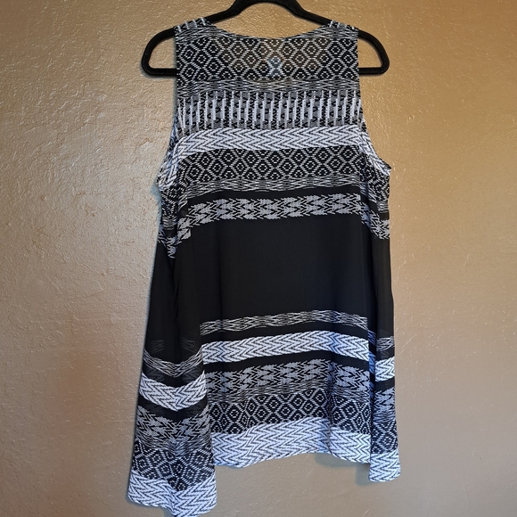 Ruby Rd. Tank Top - Picture 2 of 4